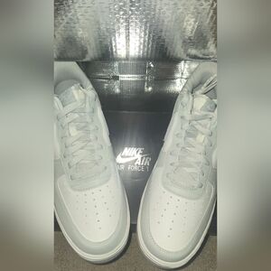 Nike Air Force 1 '07 Men's Sneakers - White and Gray Size 13